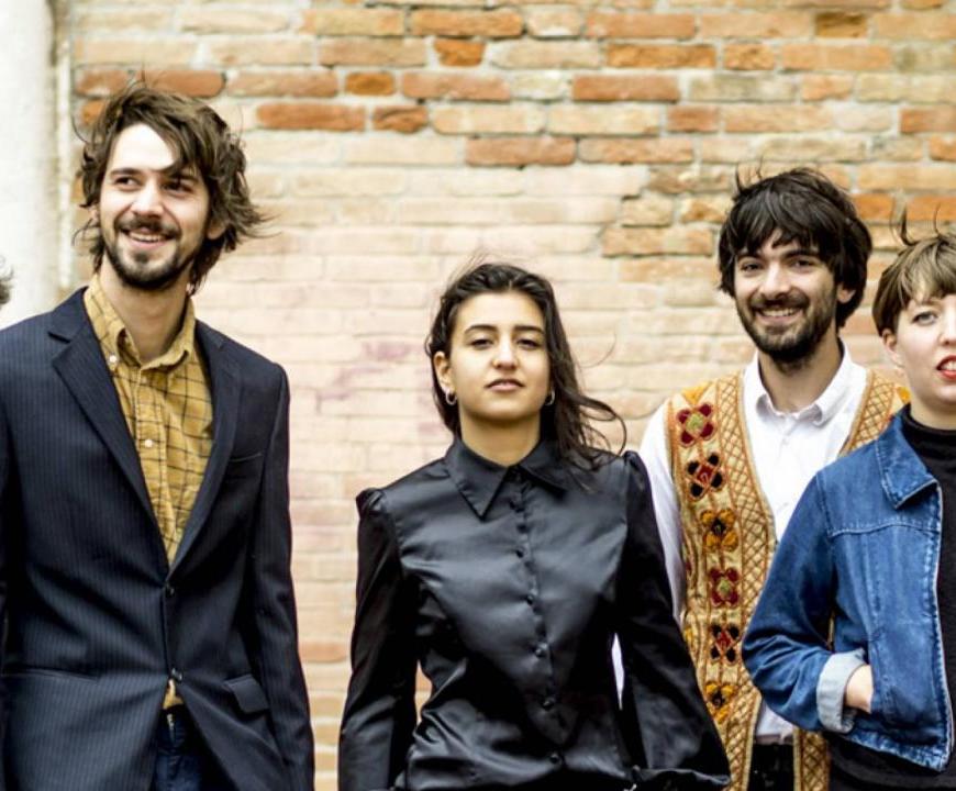 Derya Yildirim & Grup Şimşek