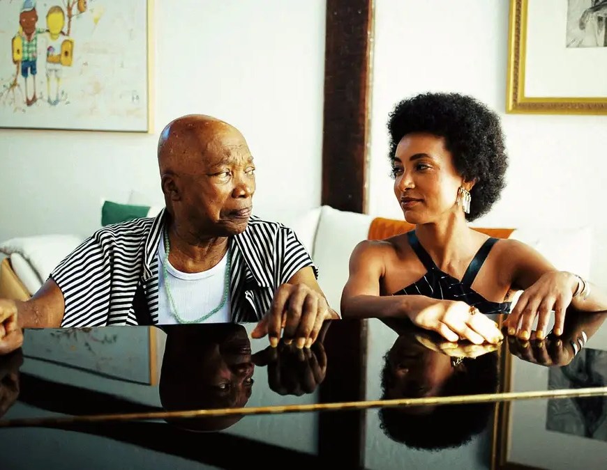 Milton Nascimento, Esperanza Spalding